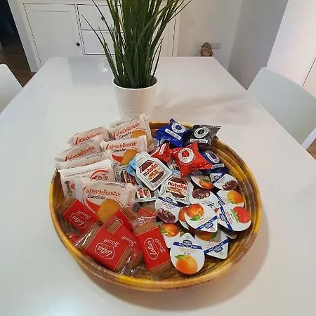 بيت للعطل Leone *