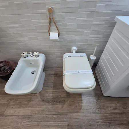 Leone בית נופש *